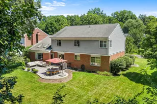 995 Nottingham Dr, Cincinnati, OH 45255 - Photo 48