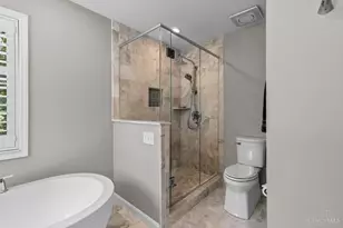 995 Nottingham Dr, Cincinnati, OH 45255 - Photo 32