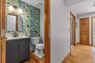 995 Nottingham Dr, Cincinnati, OH 45255 - Photo 24