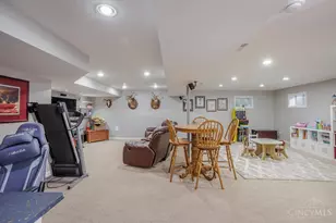 1113 Sparrowwood Blvd, Union Township, OH 45103 - Photo 32