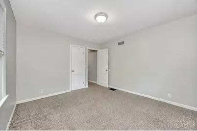 6920 Gloria Drive, Cincinnati, OH 45239 - Photo 26