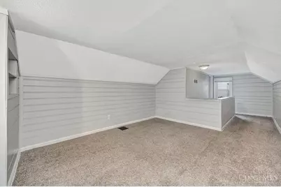 6920 Gloria Drive, Cincinnati, OH 45239 - Photo 30
