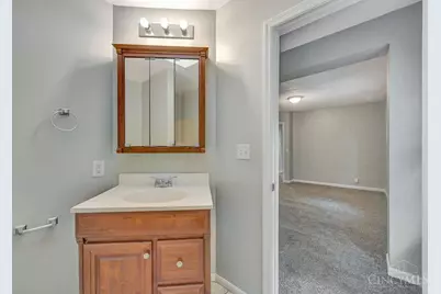 6920 Gloria Drive, Cincinnati, OH 45239 - Photo 24