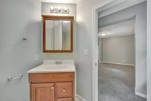 6920 Gloria Dr, Cincinnati, OH 45239 - Photo 24
