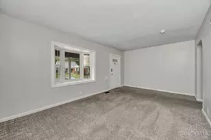 6920 Gloria Dr, Cincinnati, OH 45239 - Photo 4
