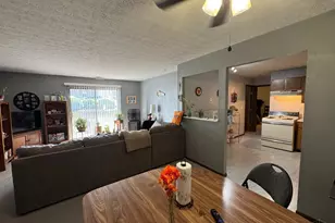 7233 Creekview Dr, Colerain Township, OH 45247 - Photo 6