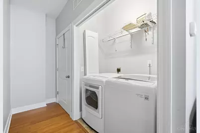 558 Milton Street, Cincinnati, OH 45202 - Photo 28
