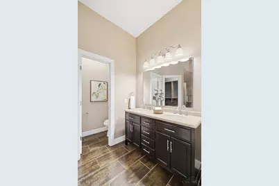 558 Milton Street, Cincinnati, OH 45202 - Photo 22