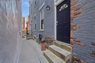 558 Milton St, Cincinnati, OH 45202 - Photo 6