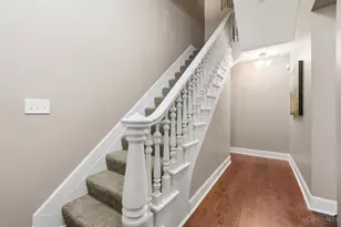 558 Milton St, Cincinnati, OH 45202 - Photo 8