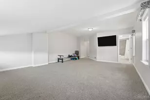 558 Milton St, Cincinnati, OH 45202 - Photo 36