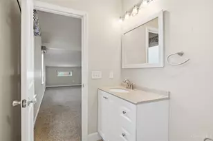 558 Milton St, Cincinnati, OH 45202 - Photo 38