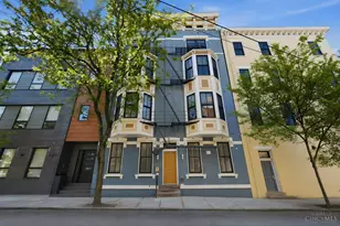131 W 15th St, Cincinnati, OH 45202 - Photo 1