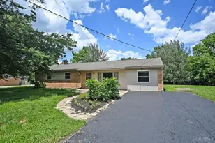 1102 Heatherstone Way, Miami Township, OH 45150 - Photo 2