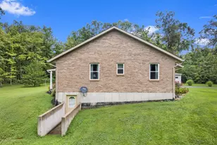 455 Tom Brown Rd, Oliver Township, OH 45697 - Photo 6