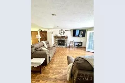 392 E St Rt 350, Washington Township, OH 45177 - Photo 12