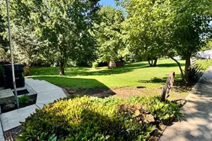 392 E St Rt 350, Washington Township, OH 45177 - Photo 4