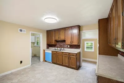 4239 Brookside, Batavia, OH 45103 - Photo 6