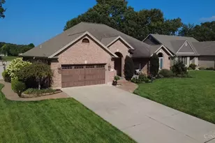 111 Megan Ln, Germantown, OH 45327 - Photo 2
