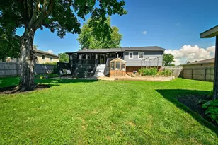 425 Meadow Ln, Trenton, OH 45067 - Photo 6