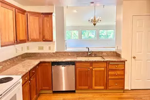 122 Miami Lakes Dr, Milford, OH 45150 - Photo 8