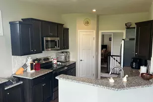 4362 Waters Edge Ln, Turtle Creek Township, OH 45036 - Photo 4