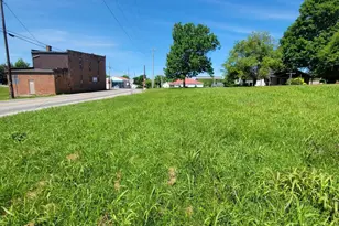 104 Main St, Sinking Spring, OH 45172 - Photo 14