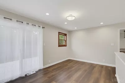 8265 Forest Road, Anderson Township, OH 45255 - Photo 18