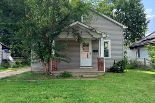 1902 Sheffield St, Middletown, OH 45044 - Photo 1