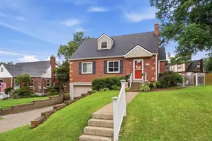 5577 Raceview Ave, Cincinnati, OH 45248 - Photo 4