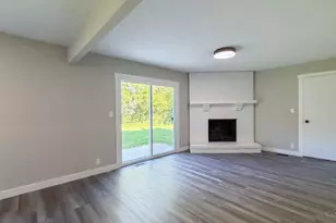 8212 Chestnut Hill Ct, West Chester, OH 45069 - Photo 12
