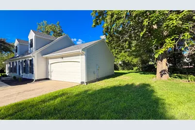 8212 Chestnut Hill Court, West Chester, OH 45069 - Photo 4