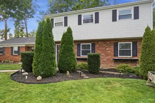 8949 Paw Paw Ln, Sycamore Township, OH 45236 - Photo 2