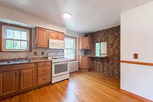 6971 Warder Dr, Springfield Township, OH 45224 - Photo 2