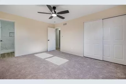 8249 Lakenoll Court, West Chester, OH 45069 - Photo 14