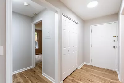 3825 Petoskey Avenue #21, Mariemont, OH 45227 - Photo 2