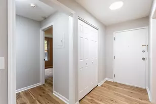 3825 Petoskey Ave, Mariemont, OH 45227 - Photo 2