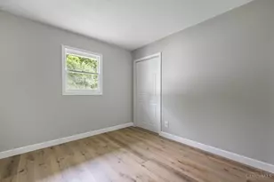 3382 Valleywood Dr, Kettering, OH 45429 - Photo 10
