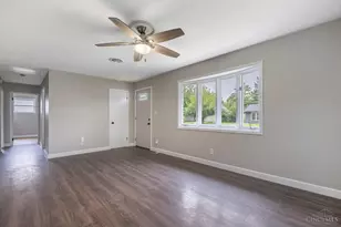 3382 Valleywood Dr, Kettering, OH 45429 - Photo 4