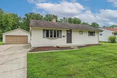 3382 Valley Wood Dr, Kettering, OH 45429 - Photo 2