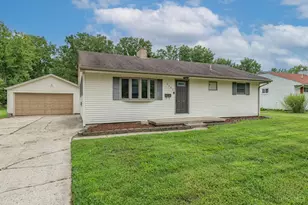 3382 Valleywood Dr, Kettering, OH 45429 - Photo 2