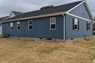 70 W Church St, New Vienna, OH 45159 - Photo 4