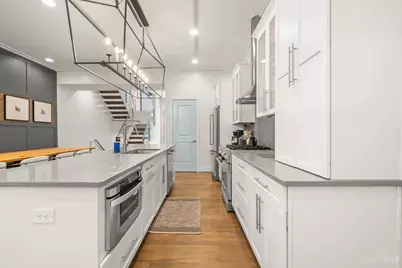 1325 Republic #A, Cincinnati, OH 45202 - Photo 16