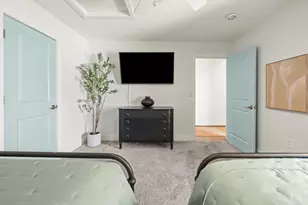 1325 Republic, Cincinnati, OH 45202 - Photo 40