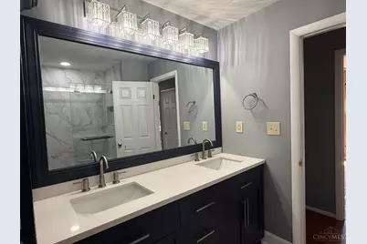 8354 Shadowpoint Court, Montgomery, OH 45242 - Photo 18