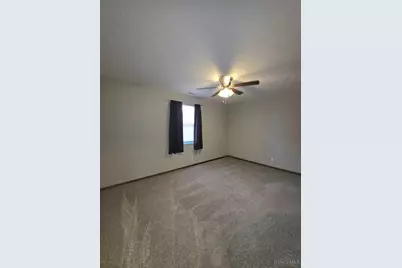 2050 Sunset Drive, Hamilton, OH 45013 - Photo 16