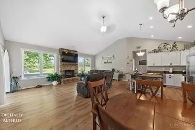 138 Seminole Drive, Franklin Township, OH 45171 - Photo 10