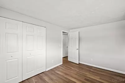 6687 Hubbard Drive, Huber Heights, OH 45424 - Photo 14