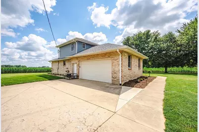 7947 Contreras Road, Oxford Township, OH 45056 - Photo 4