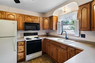 10581 Chipstone Dr, Crosby Township, OH 45030 - Photo 24